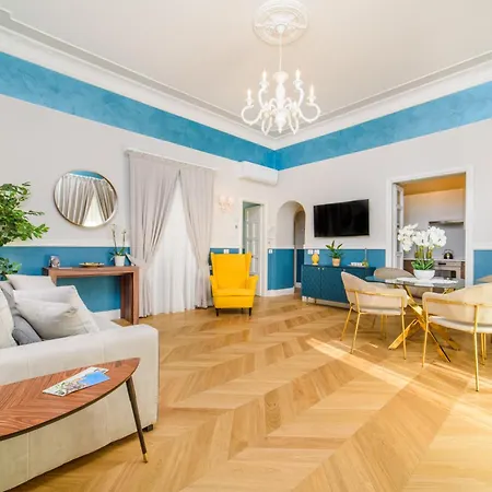 Sirenuse & Сорренто