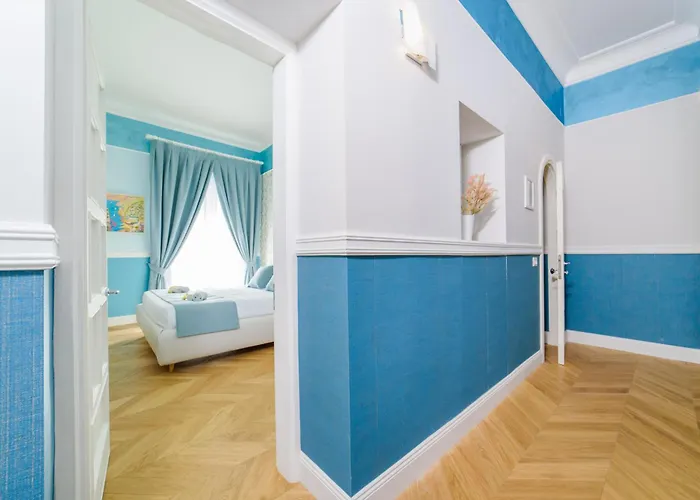 Sirenuse & * Сорренто